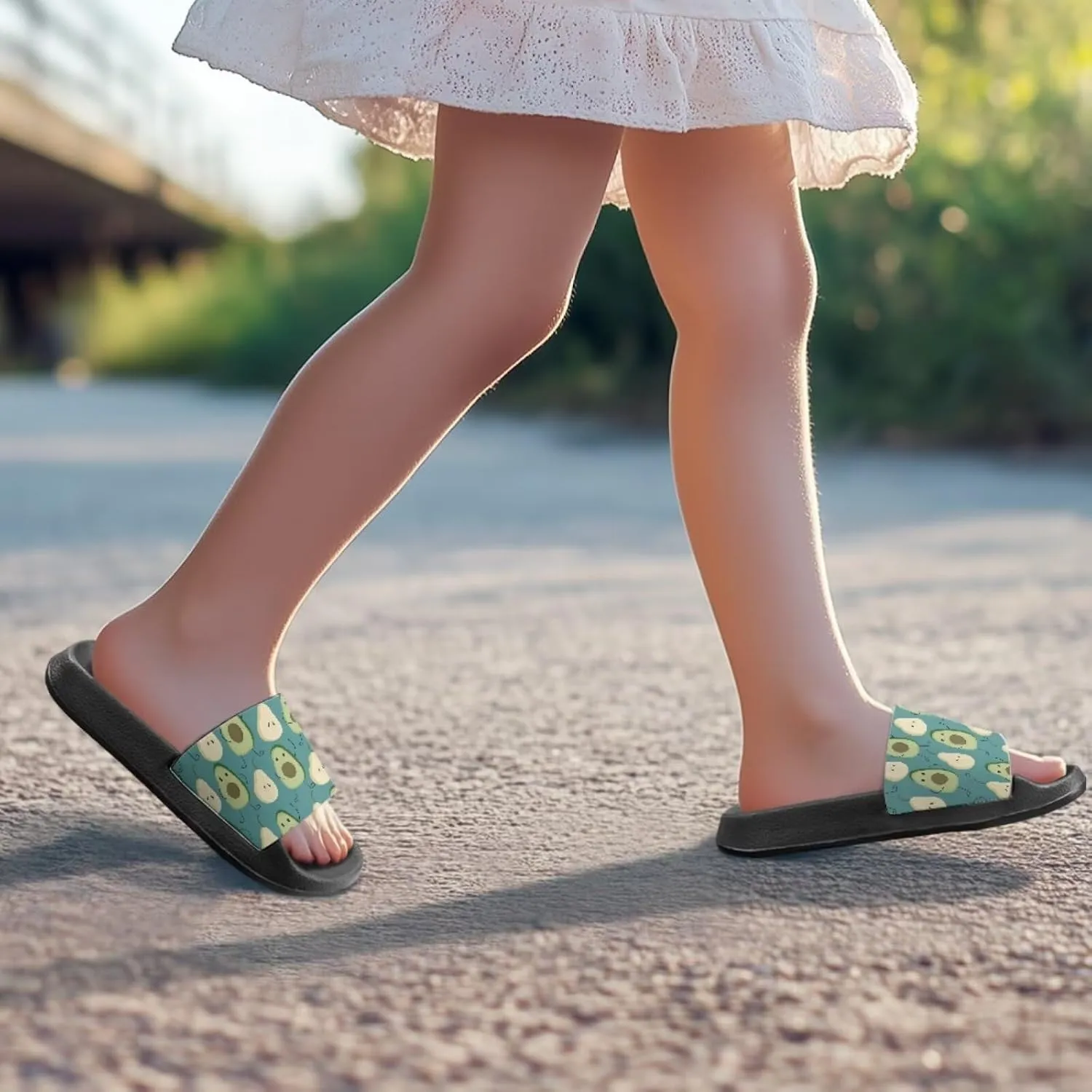 Adorable Slide Sandals for Boys Girls Slide Sandals Cartoon Youth Pool Shower Shoes Suitable for Outdoors