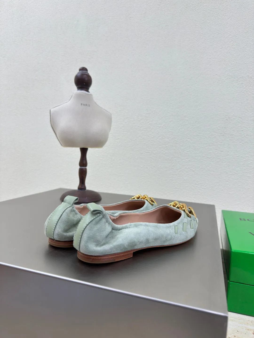 BALLET FLAT IN LIGHT BLUE SUEDE