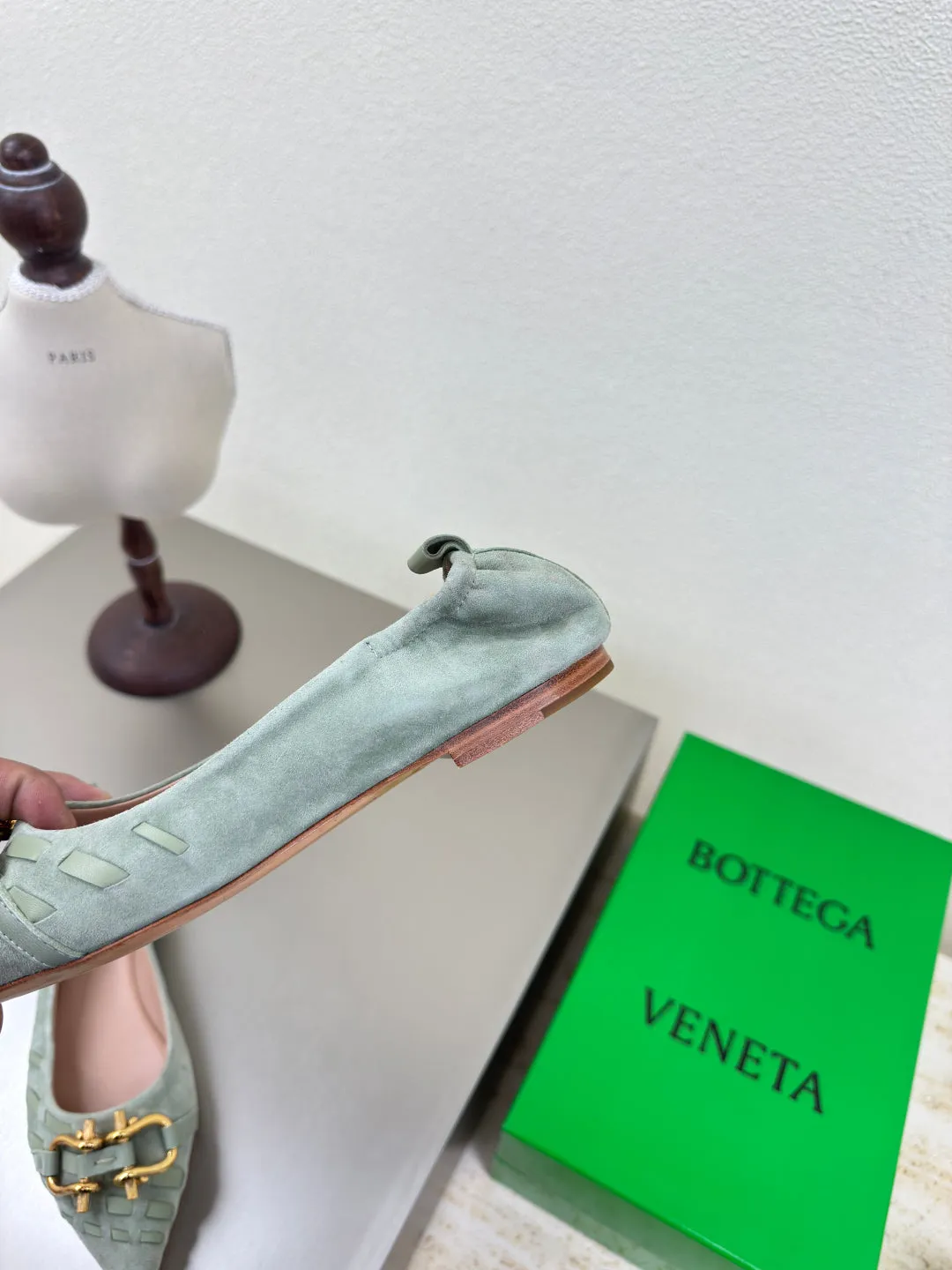 BALLET FLAT IN LIGHT BLUE SUEDE