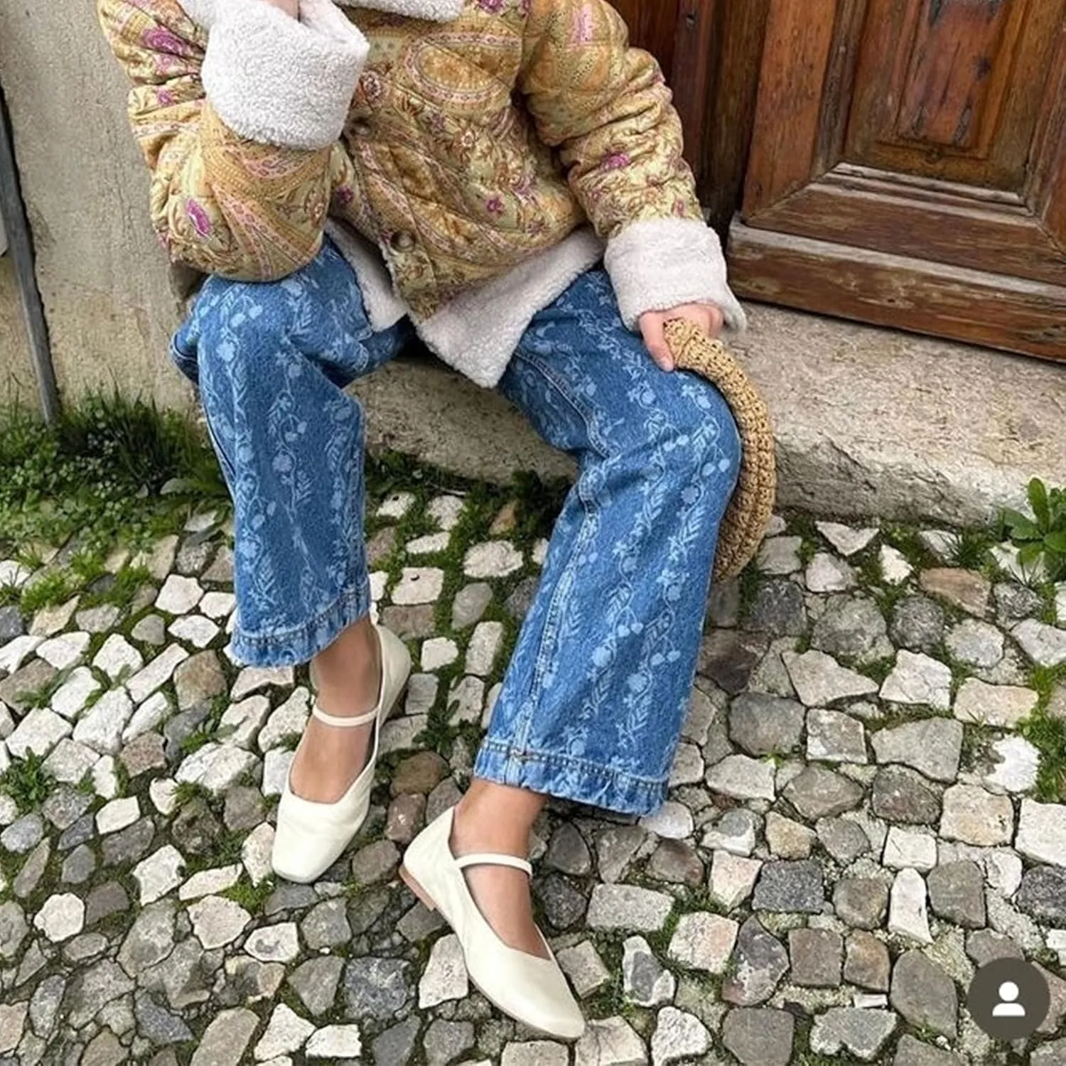 Ballet Flats Shoes for Women Square Toe Pull-on Style Mary Jane Inspired Design for Dressy Occasions and Vintage Charm