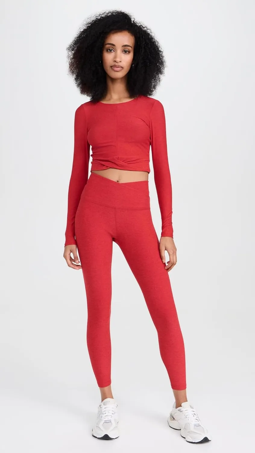 Beyond Yoga Women's Featherweight Center Stage Cropped Long Sleeve Tee