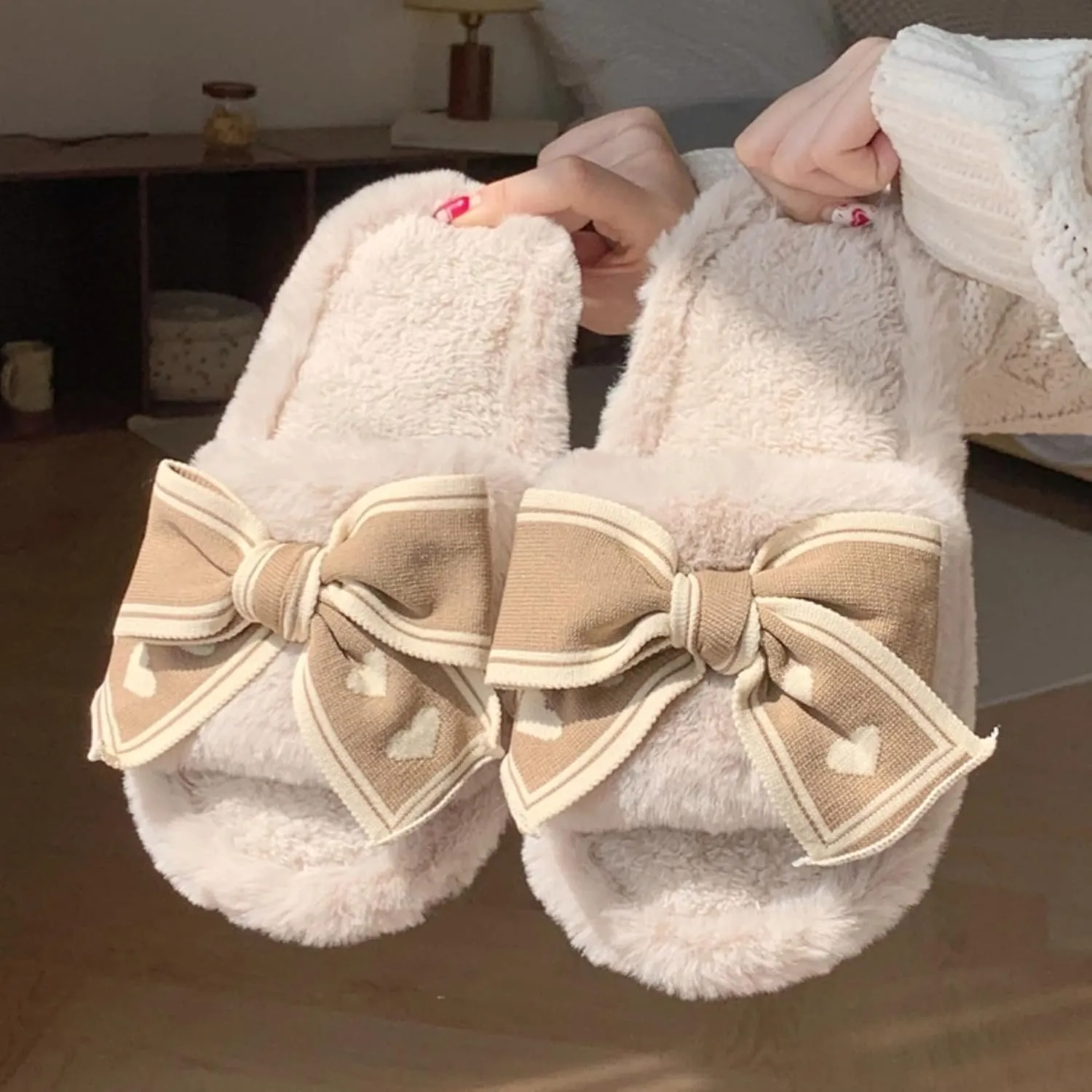 Bow Slippers for Women Indoor Open Toe Plush Bow Tie Slides House Shoes Soft Non-Slip Sole Slip On Slippers with Bows Winter Warm Home Cotton Slippers Bedroom Slippers Outdoor Wear
