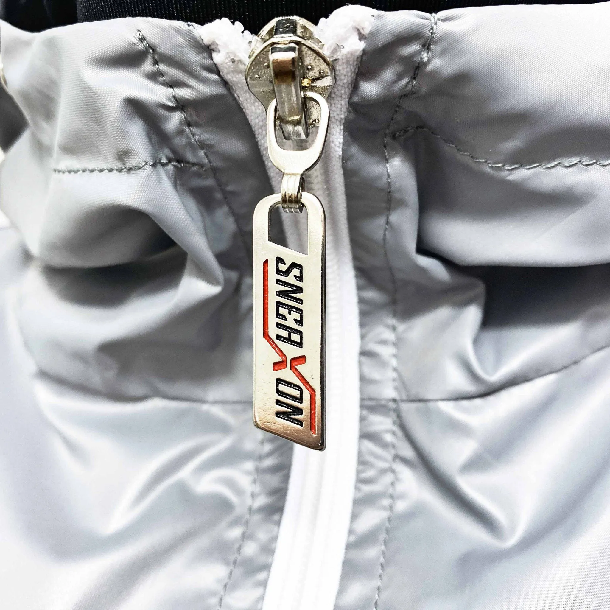 BRUTUS STREET WINDBREAKER