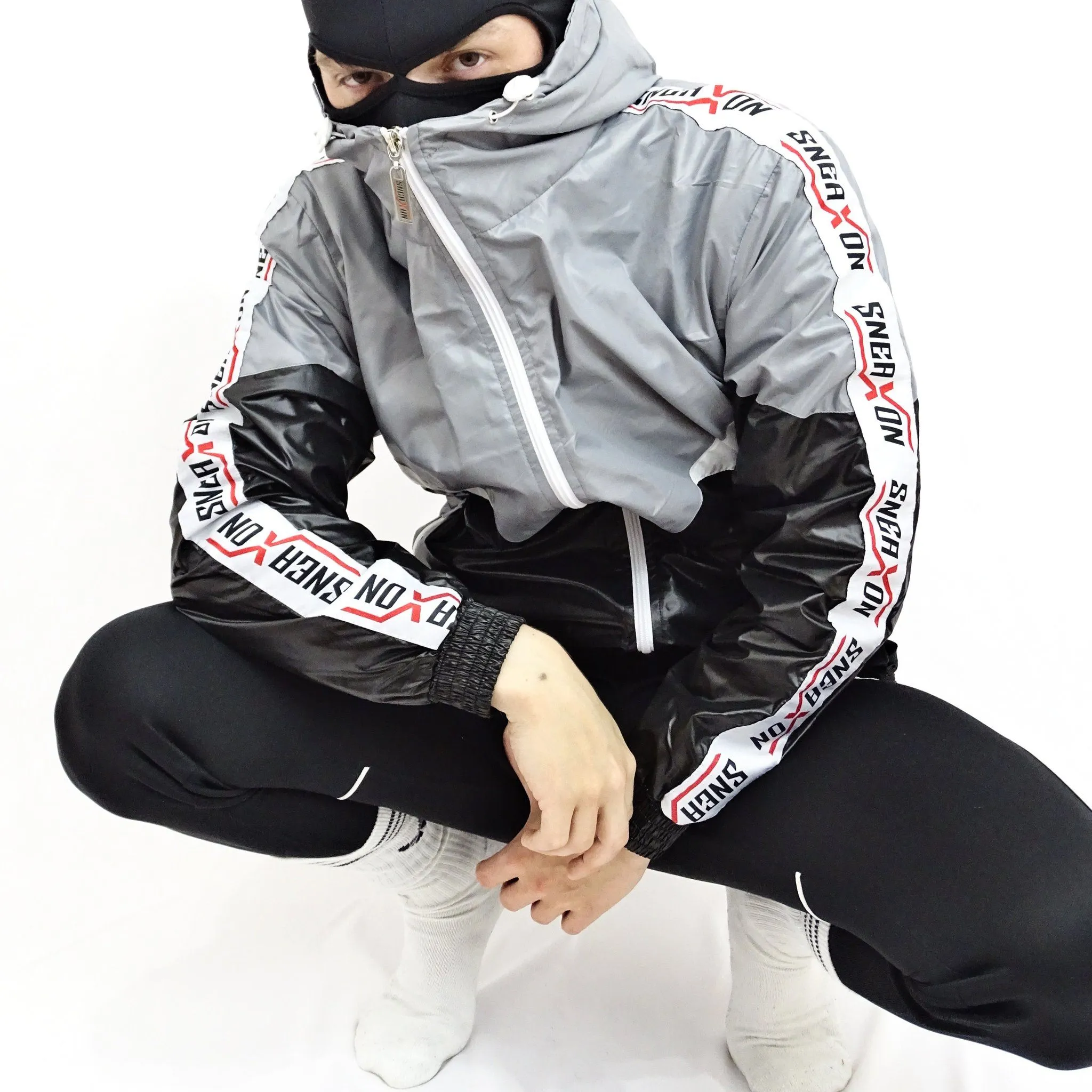 BRUTUS STREET WINDBREAKER