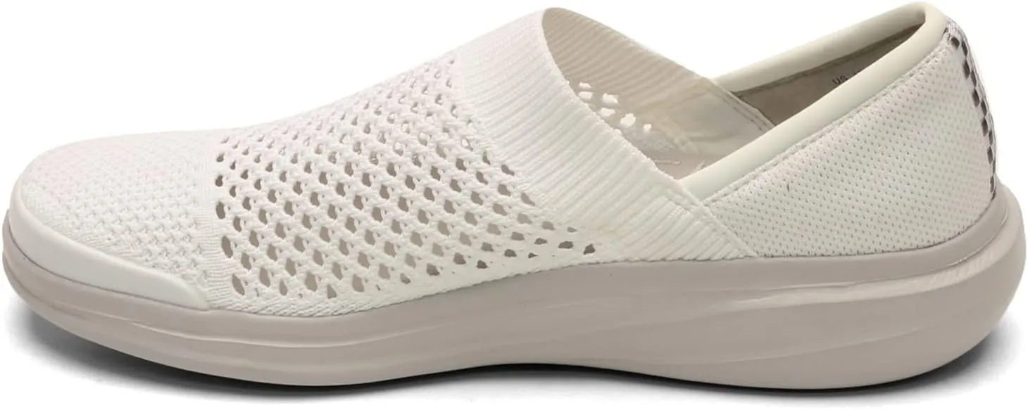 BZees Women's, Charlie Slip-On