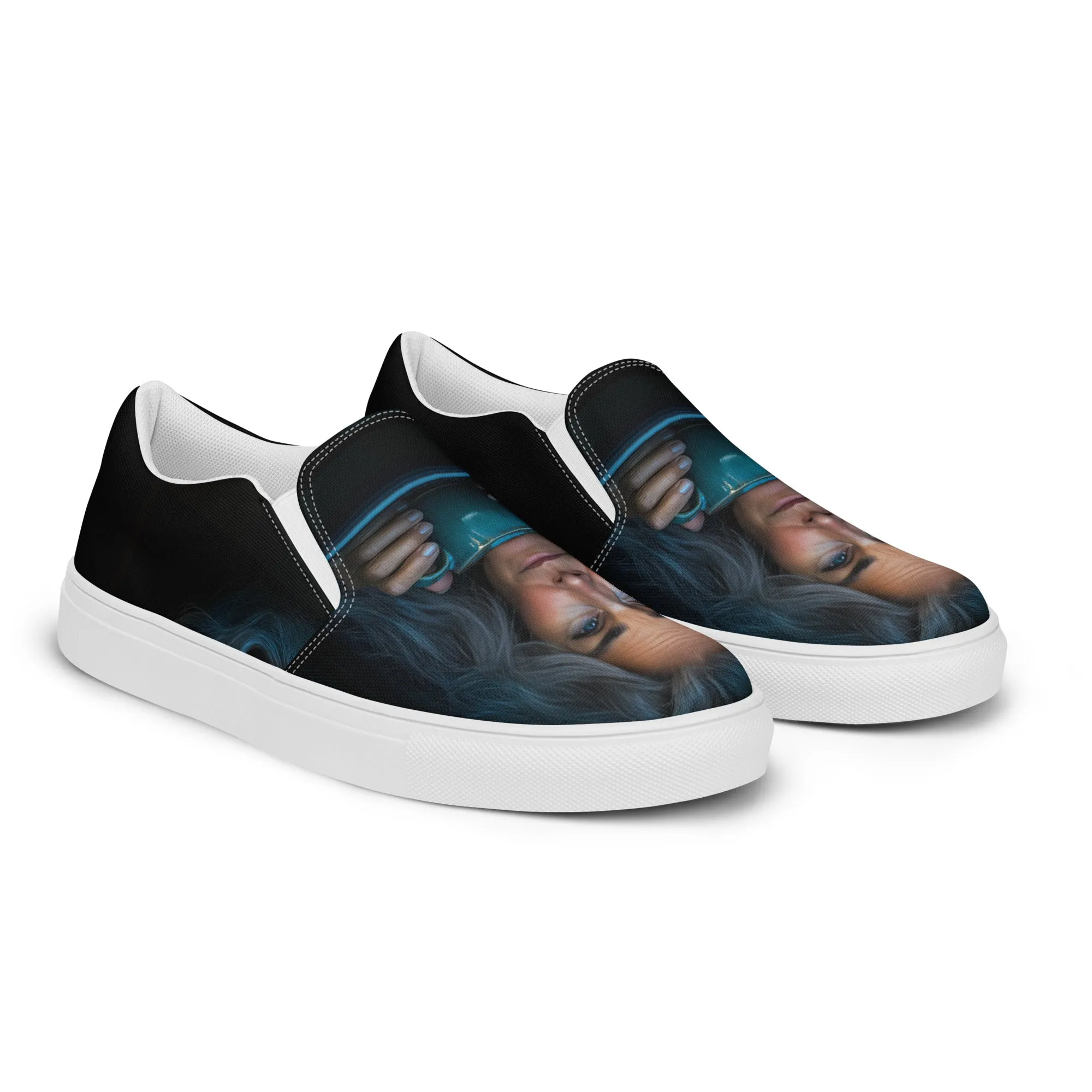 Charming Brew Women’s slip-on canvas shoes
