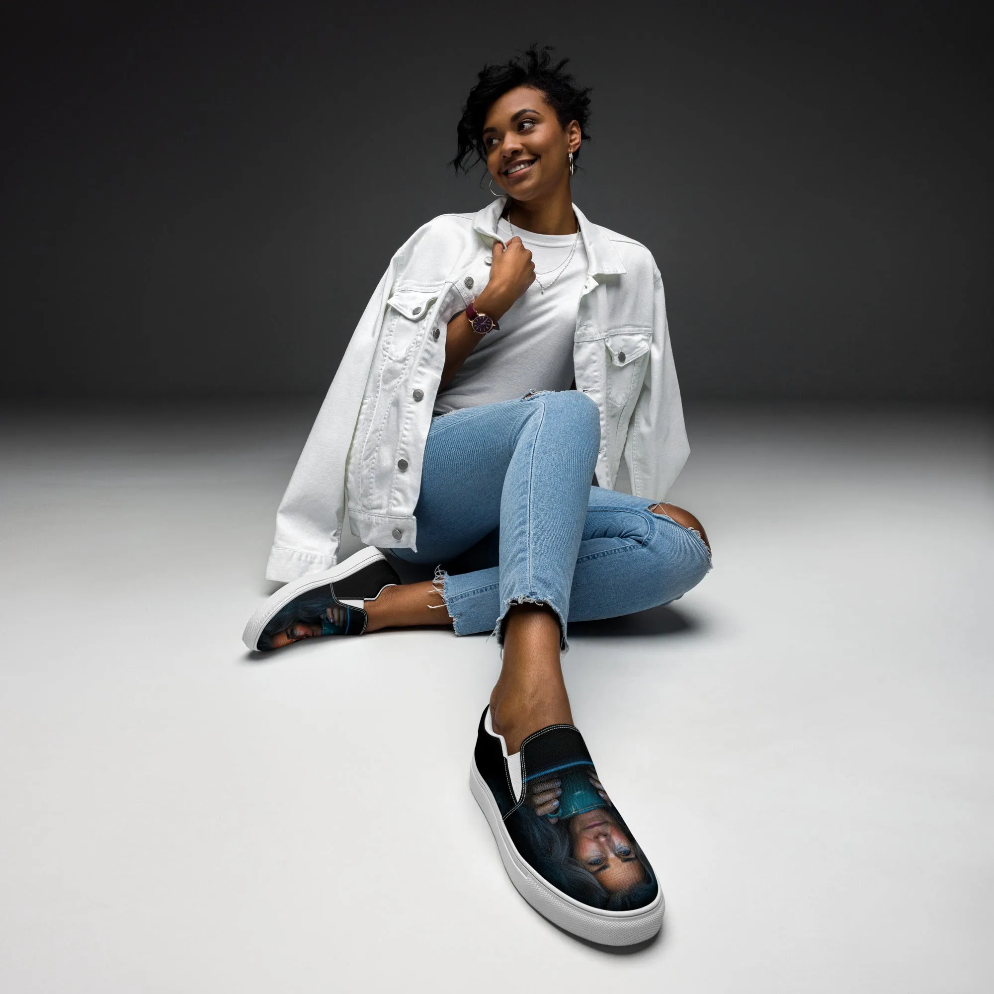 Charming Brew Women’s slip-on canvas shoes