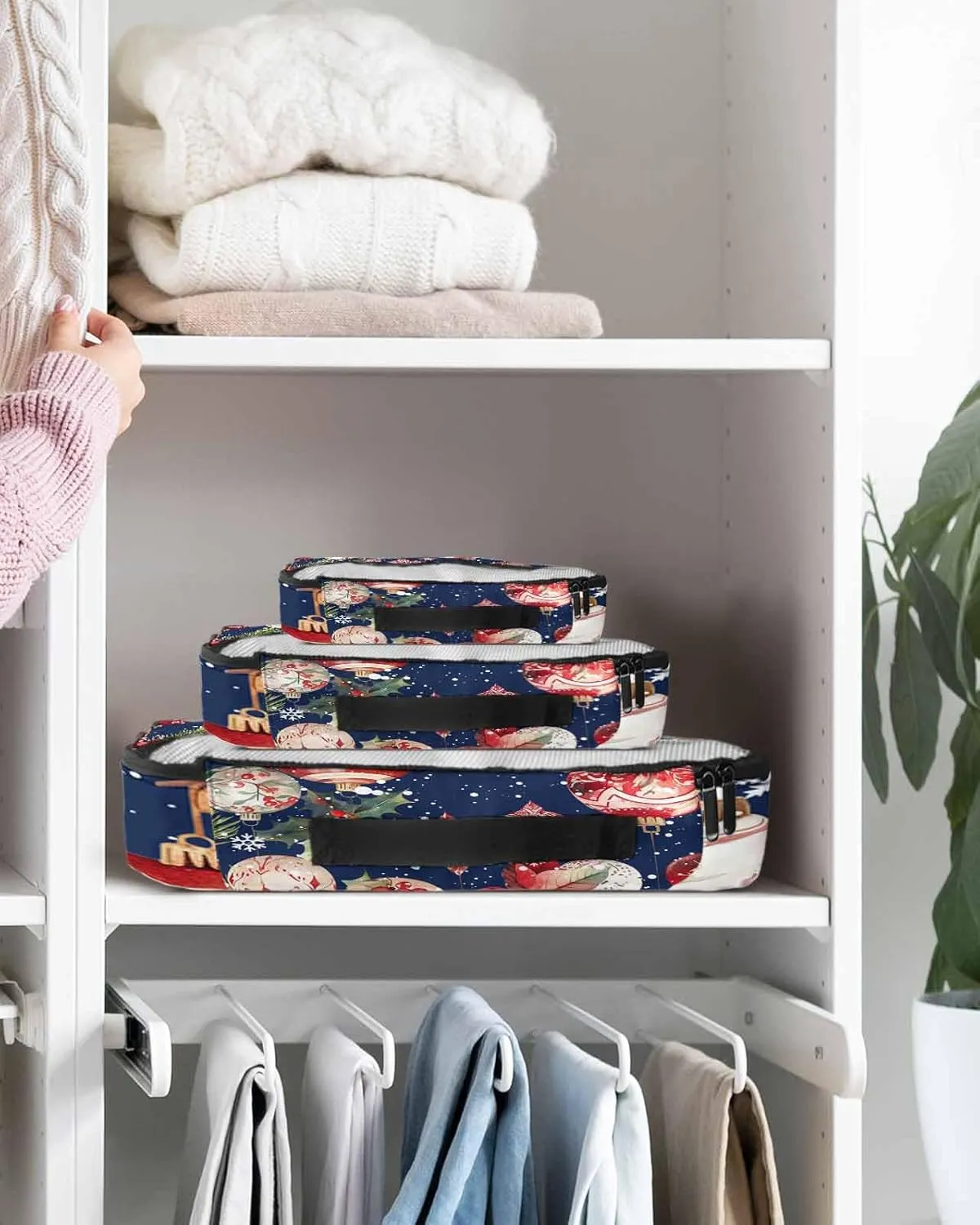 Christmas Poinsettia Ornament 4 Set Packing Cubes, Winter Cedar Leaf Berry Snowflake Navy Packing Cubes for Carry on Suitcase Travel Essential Bag for Clothes Shoes Cosmetics Toiletry