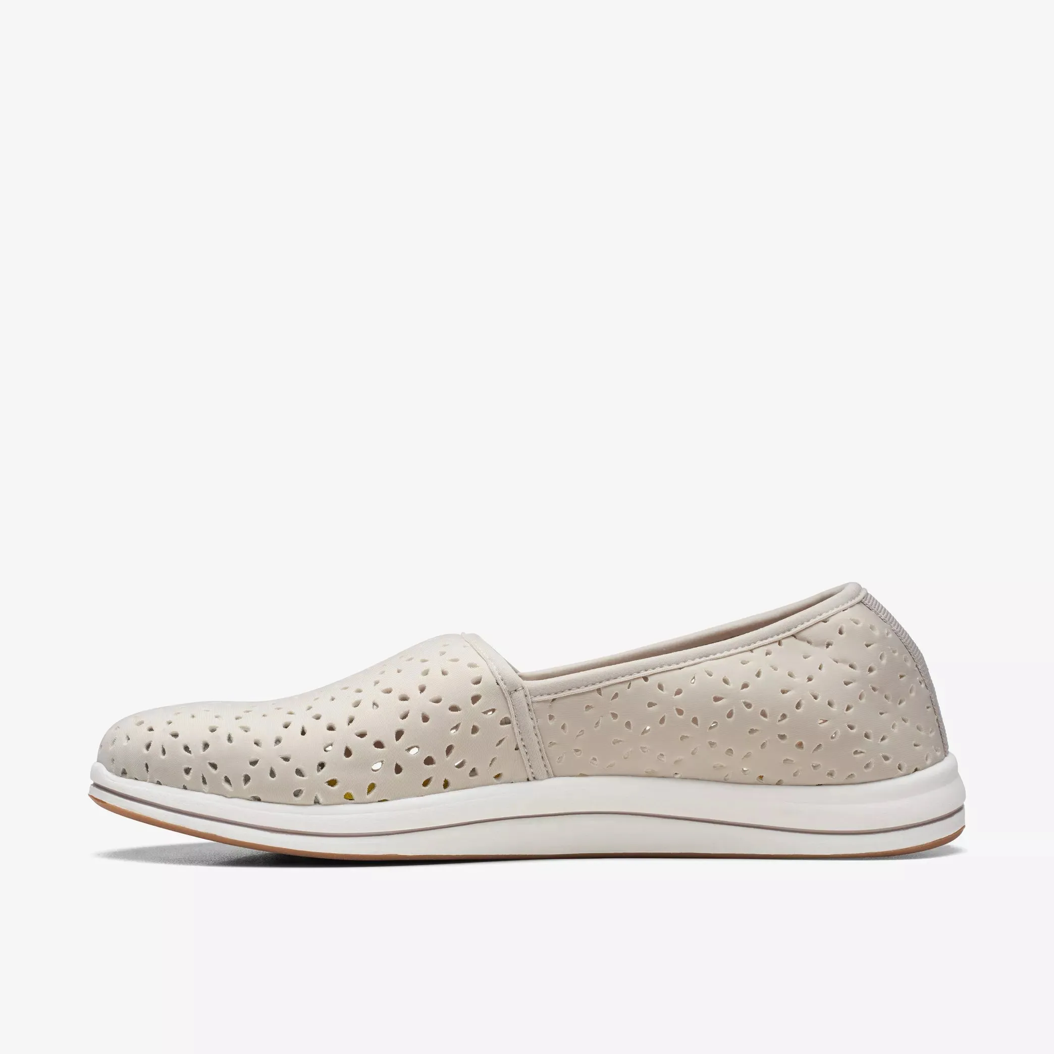 Clarks Women’s Breeze Emily Light Taupe