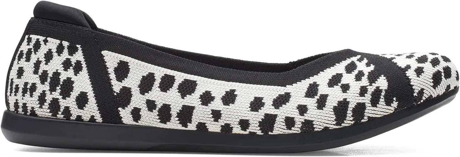 Clarks Women's Carly Wish Ballet Flat