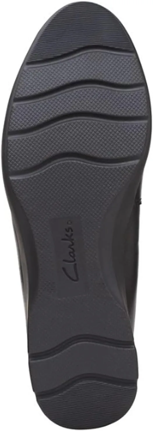 Clarks Women's Jenette Ease Ballet Flat