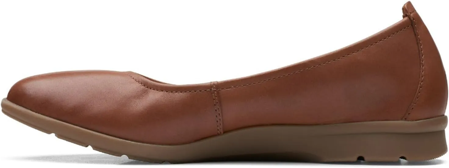 Clarks Women's Jenette Ease Ballet Flat