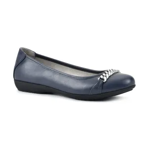 CLIFFS BY WHITE MOUNTAIN Charmed Women's Ballet Flat, Navy/Smooth, 7.5 M
