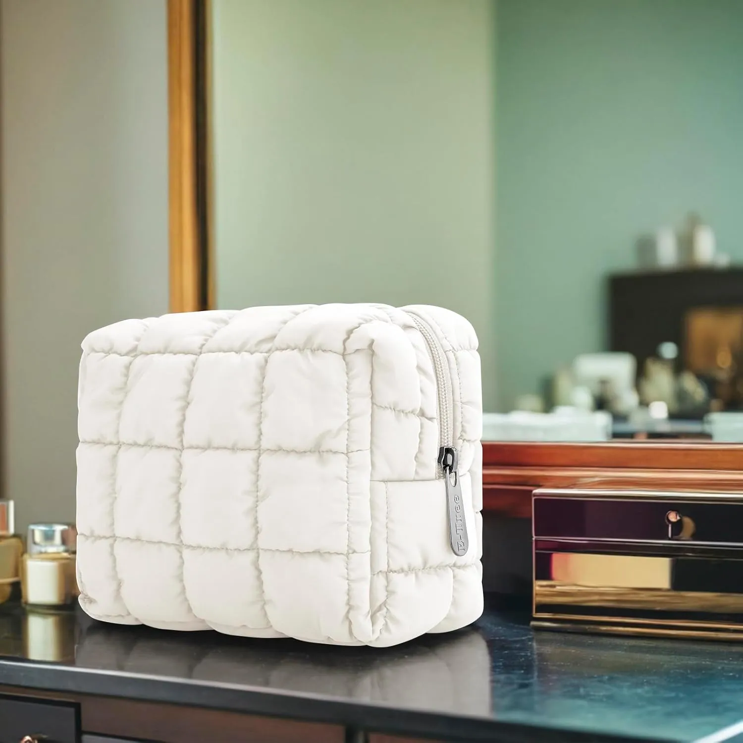 E-Tree Cute Makeup Bag,Quilted Cosmetic Bag,Make up Pouch for Purse,Toiletry Zipper Pouch,Checkered Bag,Travel Case,Storage Pouches for Organization (White)