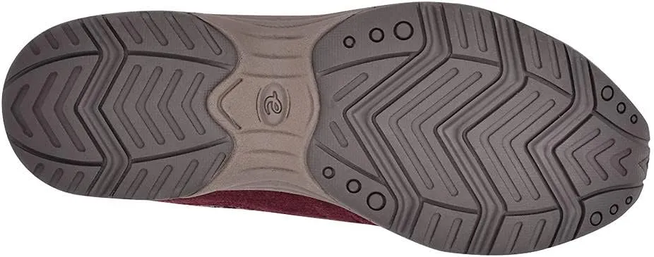 Easy Spirit Women's Traveltime Slip-On