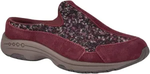 Easy Spirit Women's Traveltime Slip-On