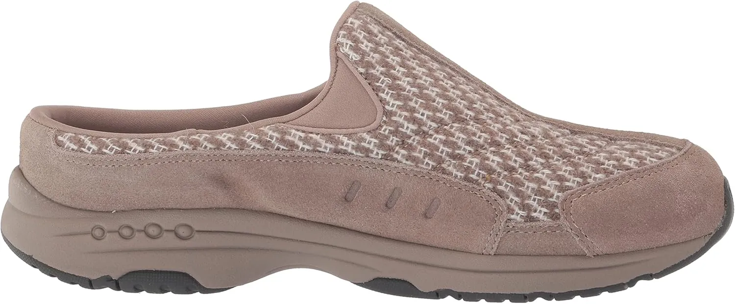 Easy Spirit Women's Traveltime555