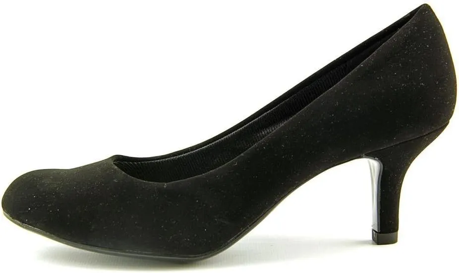 Easy Street Women's Passion Pump
