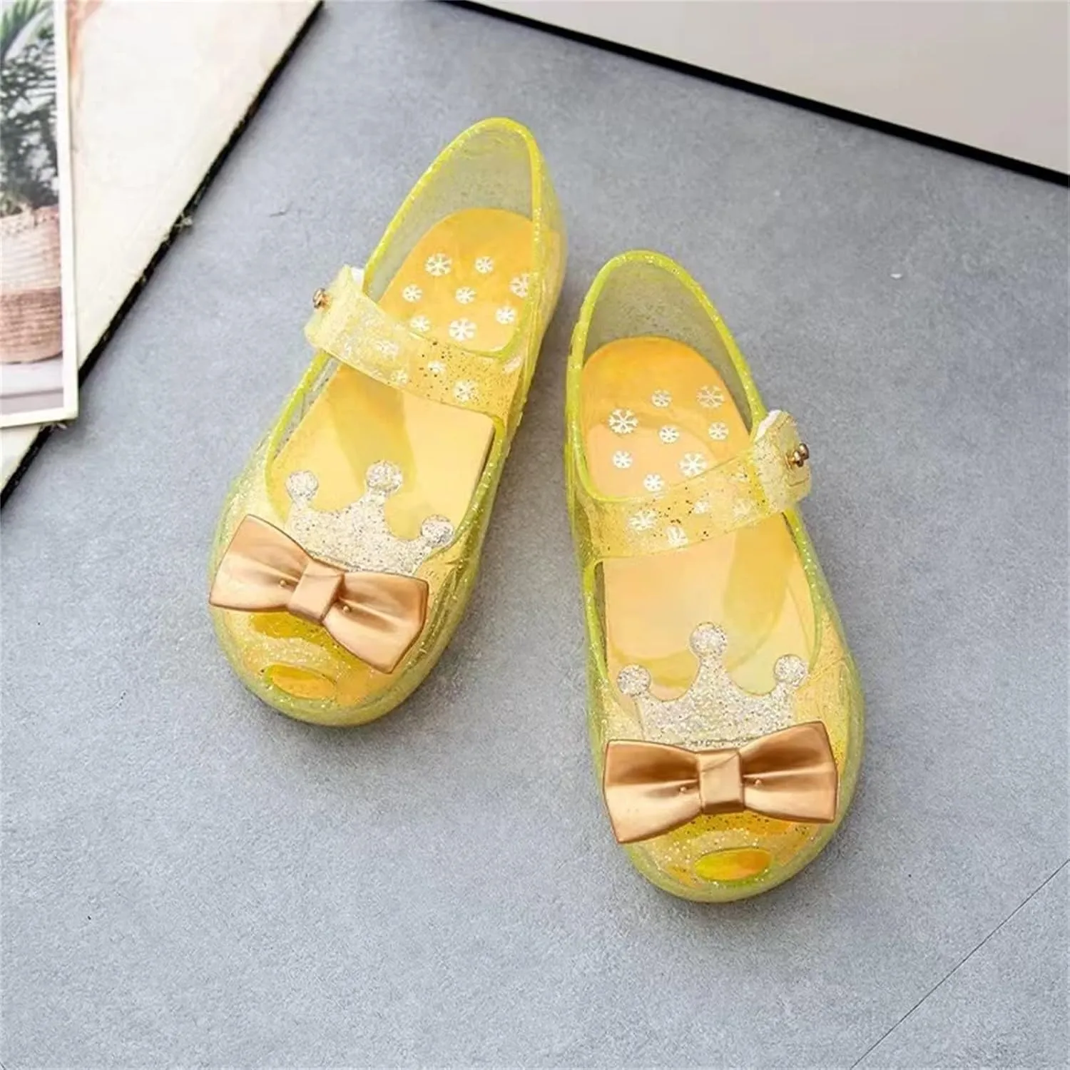 Fall Boots Toddler Girl Girls Shoes Crown Flash Diamond Crystal Soft Sole Non Slip Sandals Jelly Dance Shoes Princess Shoes Adult Squeaky Shoes