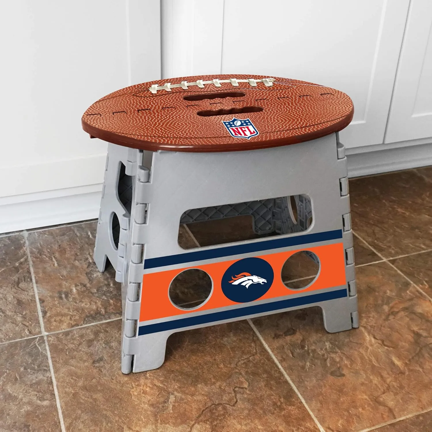 FANMATS 24433 Denver Broncos Folding Step Stool - 13in. Rise