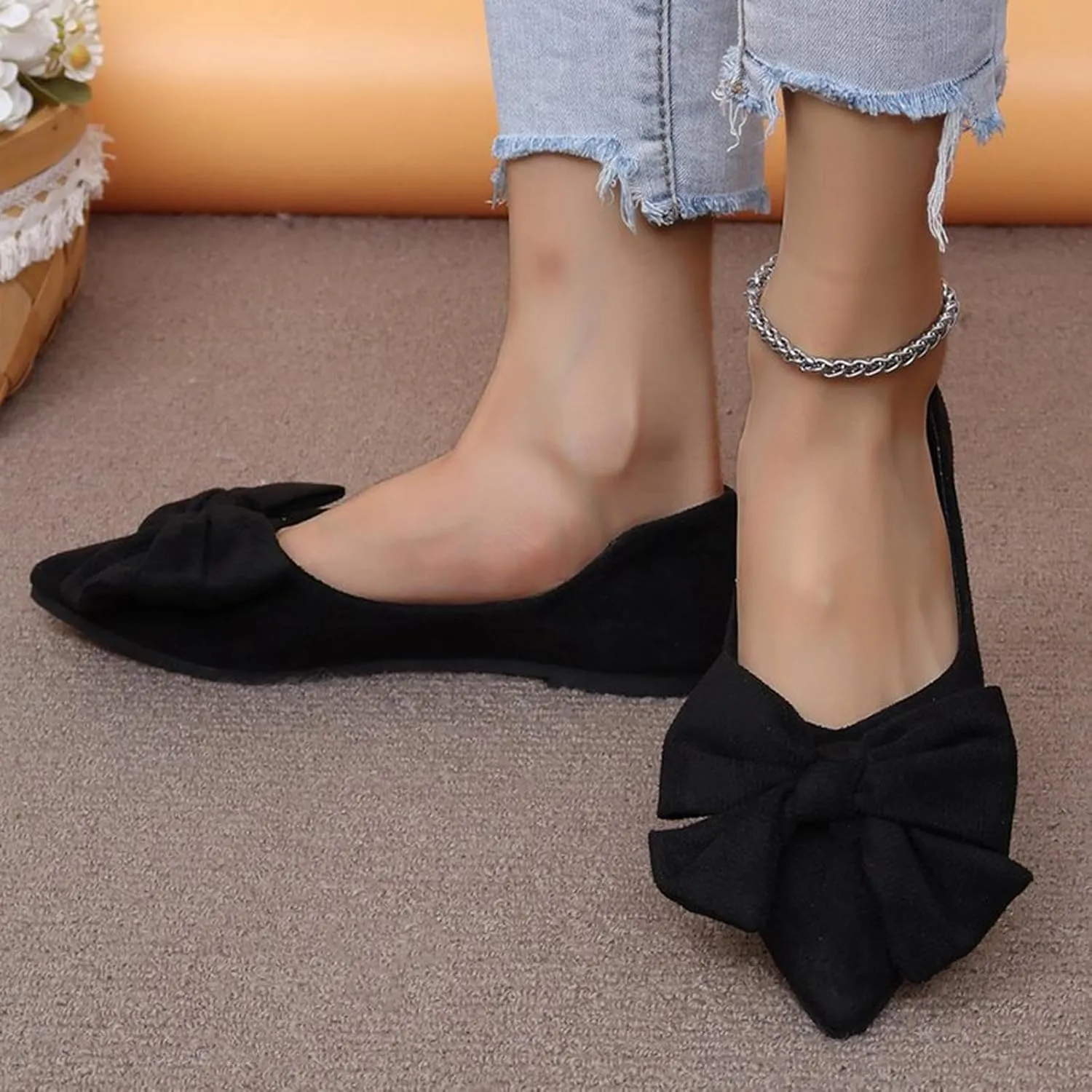 Flats for Women Pointed Toe Slip On Shoes Comfortable Flat Shoes Suede Ballet Flats Dress Shoe