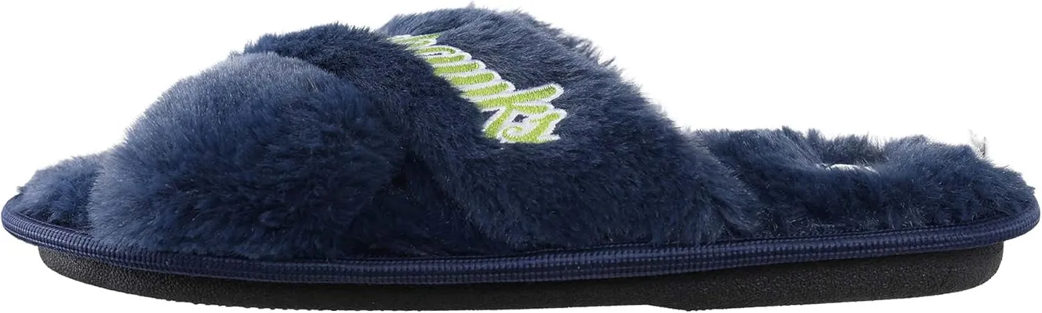 FOCO Womens NFL Team Script Wordmark Fuzzy Cross Slide Slippers