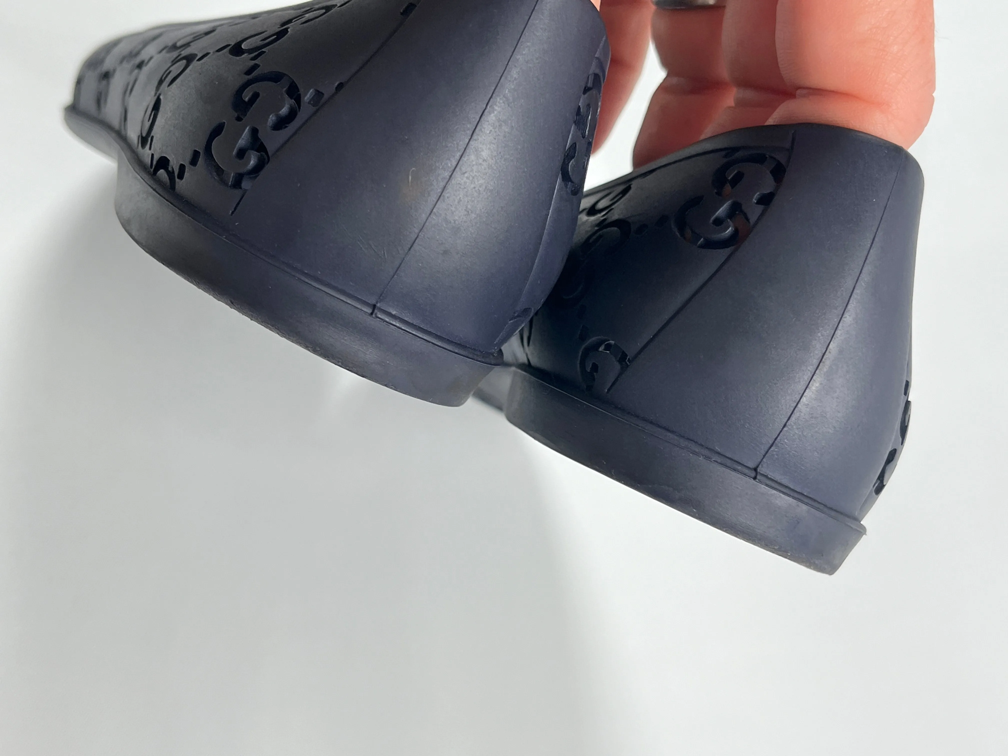GUCCI - NAVY BLUE GG RUBBER BALLET FLATS - SZ 39