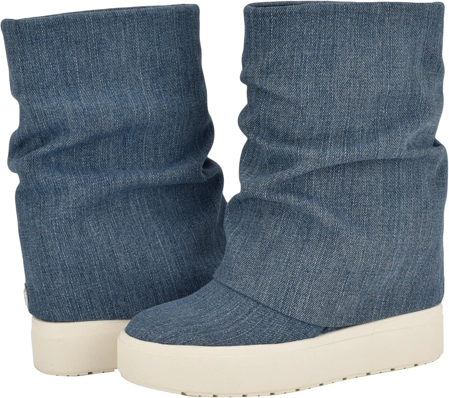 GUESS Women's Guinna Ankle Boot