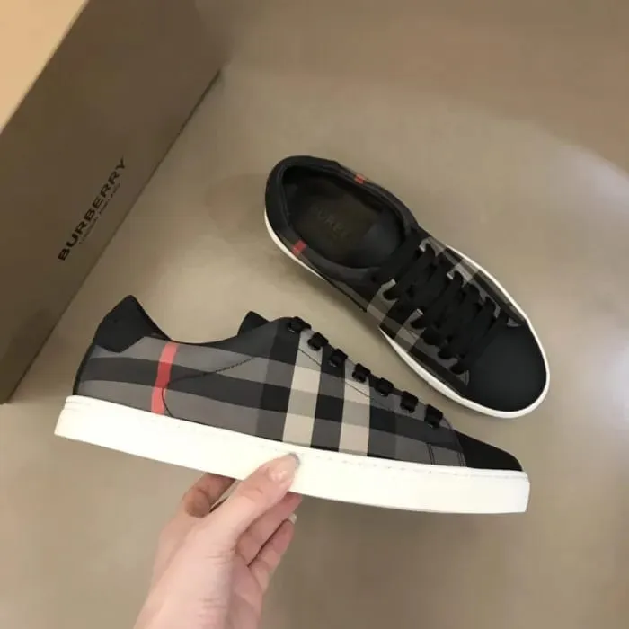 HIGH END QUALITY SNEAKERS
