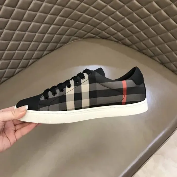 HIGH END QUALITY SNEAKERS