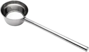 IMIKEYA Long Handle Water Scoop Stainless Bucket Ladle Kitchen Water Ladle Easy to Grip for Home Use