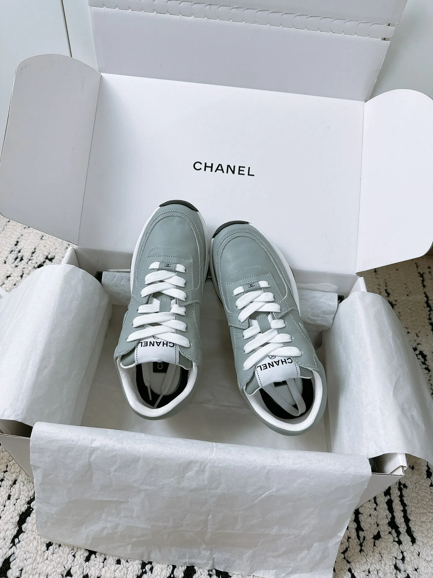 In Soft Artificial Intelligence (AI) Cowhide 35mm Sneaker Grey 144708 CHANEL Highly recommended