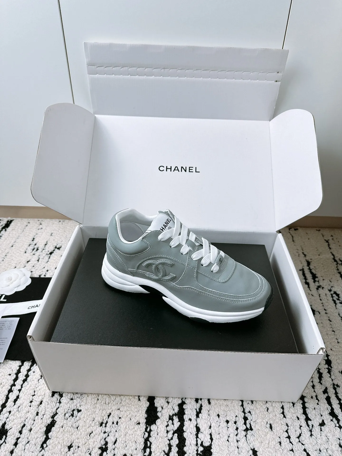 In Soft Artificial Intelligence (AI) Cowhide 35mm Sneaker Grey 144708 CHANEL Highly recommended