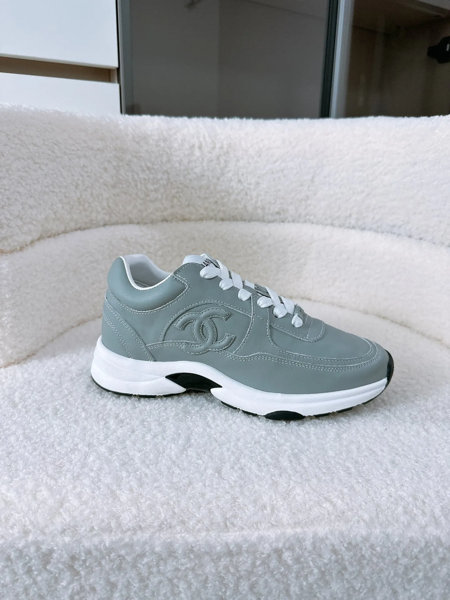In Soft Artificial Intelligence (AI) Cowhide 35mm Sneaker Grey 144708 CHANEL Highly recommended