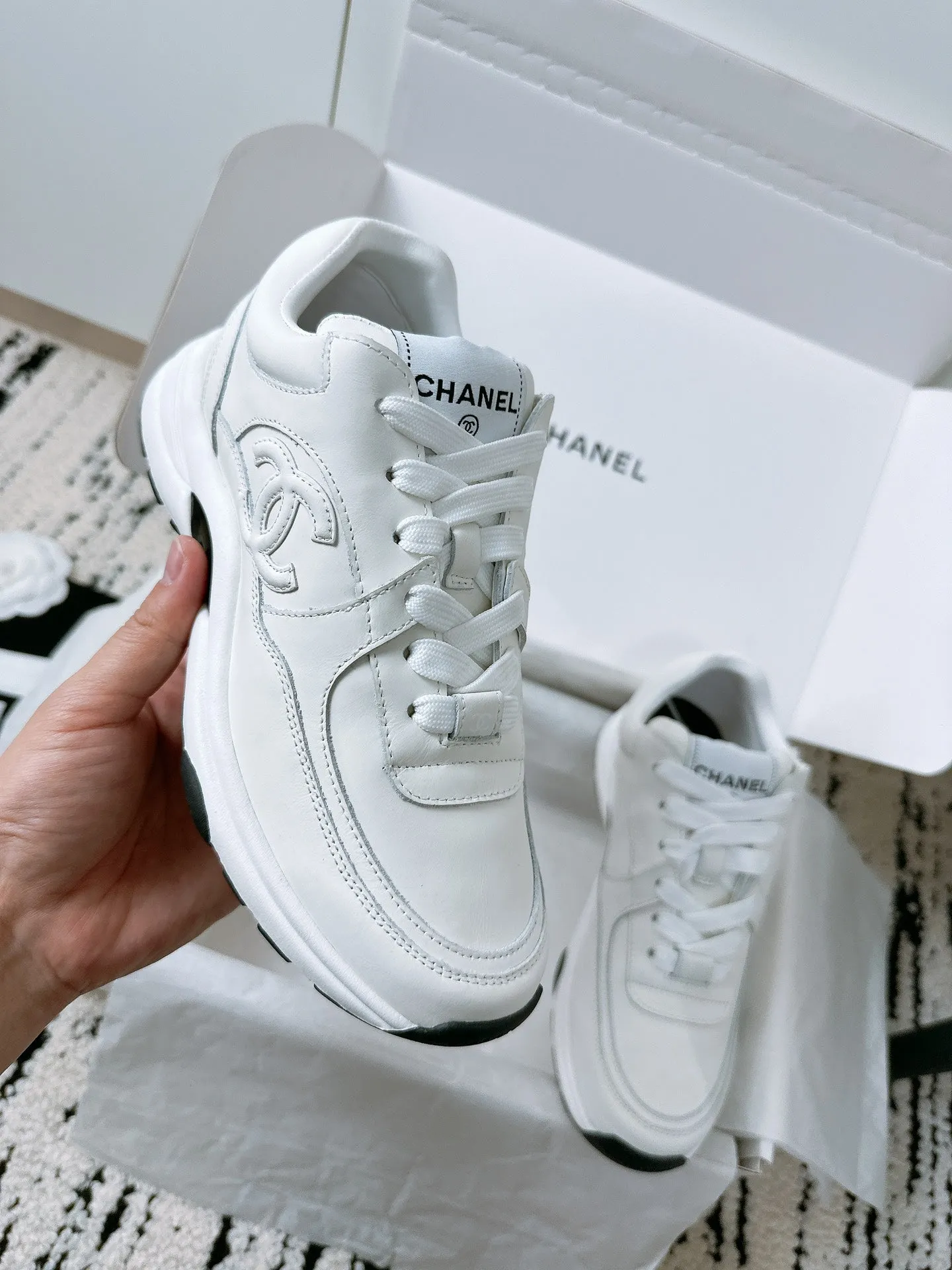 Invitation-only sale Final hours Sneaker 144702 In Cowhide Soft White 35mm CHANEL
