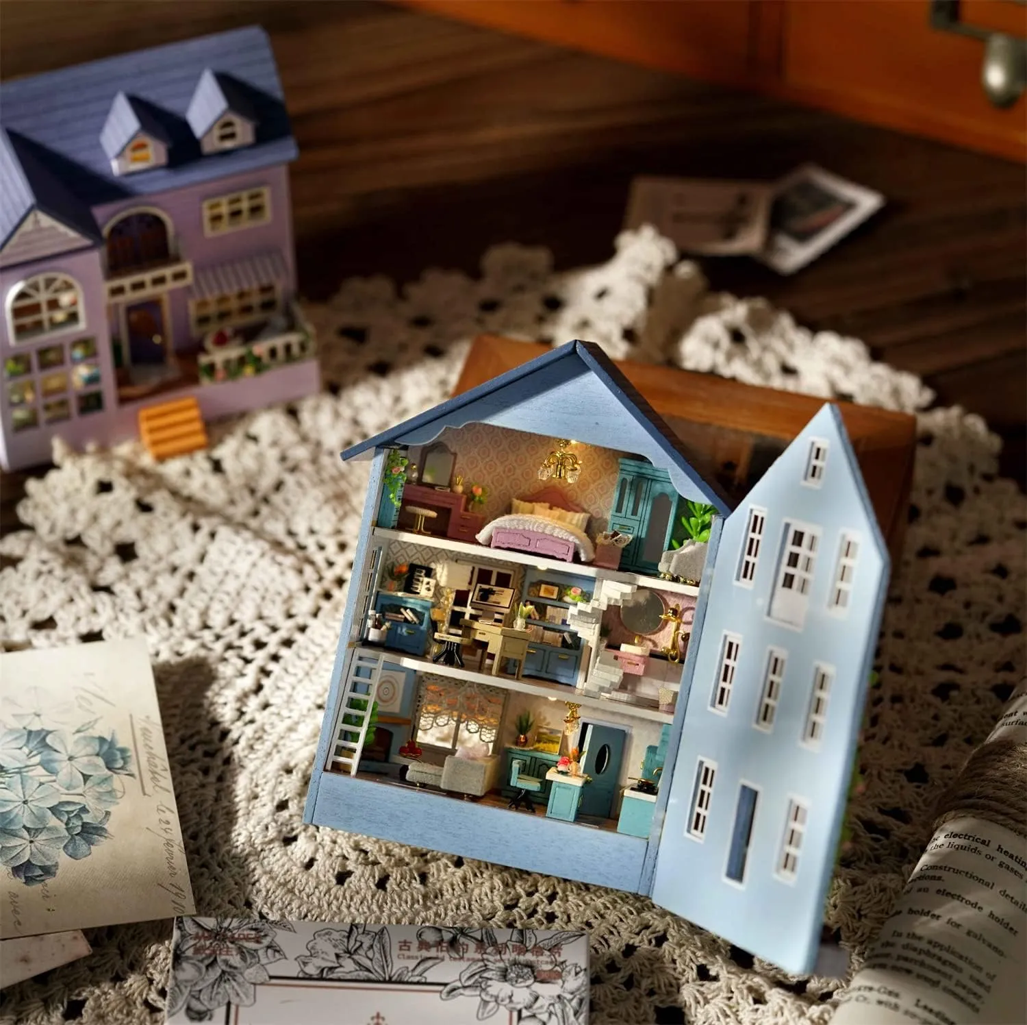 Kisoy Romantic and Cute Dollhouse Miniature DIY House Kit Creative Room Perfect DIY Gift for Friends, Lovers and Families (Molan House)