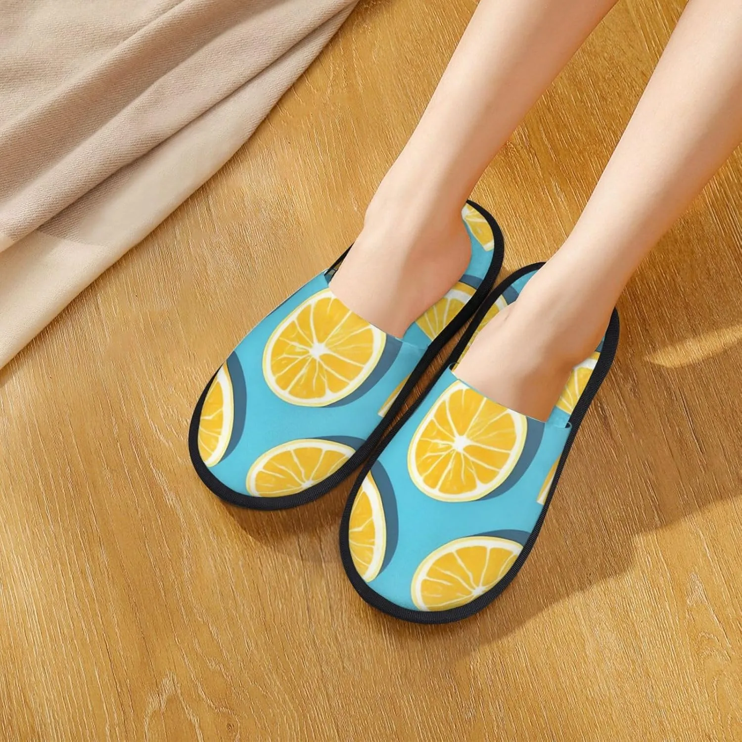 Lemon wedges Printed Slippers Cozy Indoor Slide Unisex House Slippers Soft Plush Slip-on Slippers