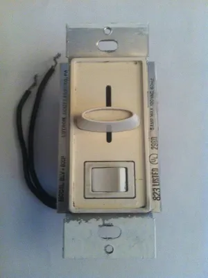 Lutron Skylark Dimmer Switch, Magnetic Low-Voltage 450-Watt/600 VA, Single-Pole, SLV-600P-IV, Ivory