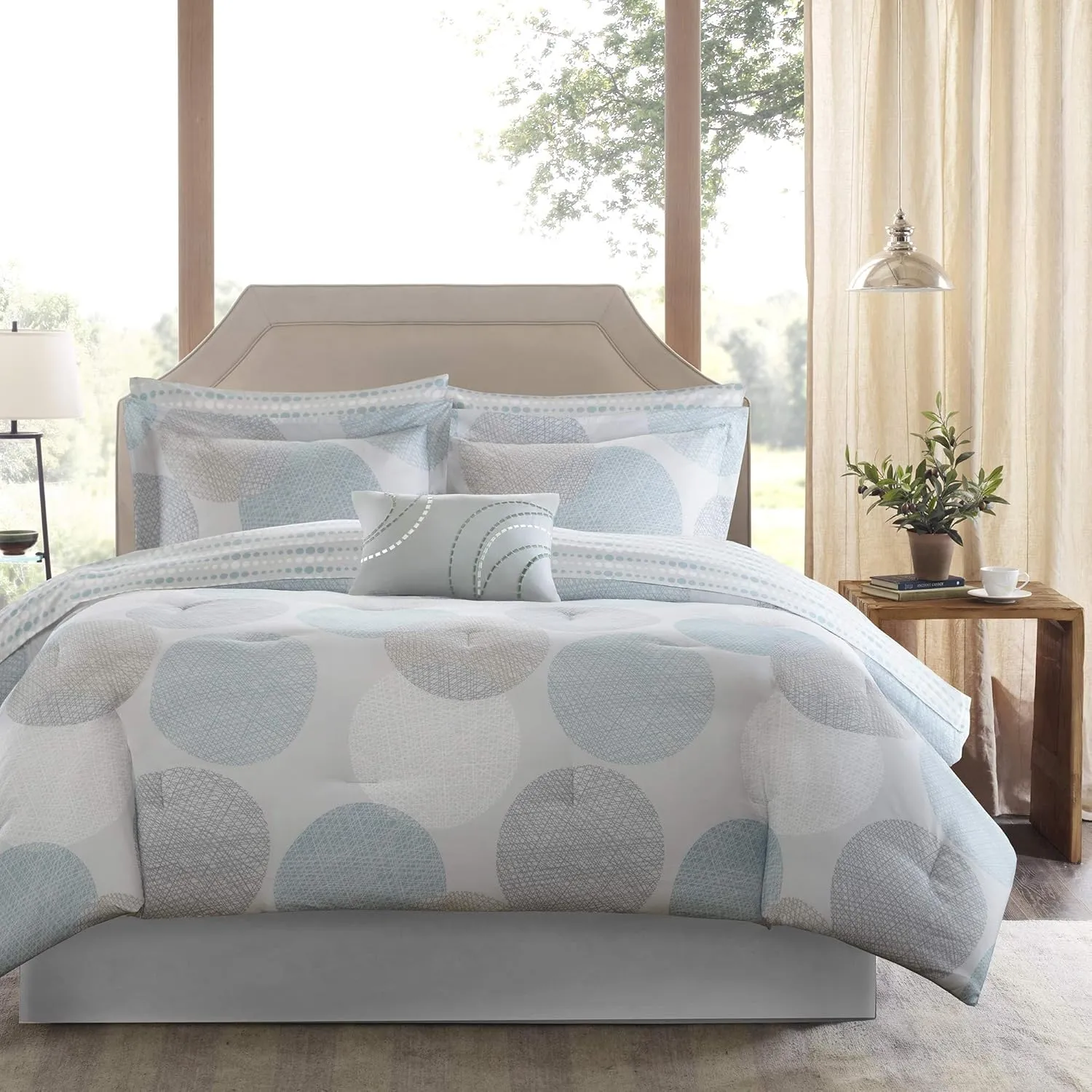 Madison Park Essentials Bed in a Bag Comforter, Vibrant Color Design All Season Down Alternative Cover with Complete Cotton Sheet Set, King(104"x92"), Knowles, Circular Aqua, 9 Piece
