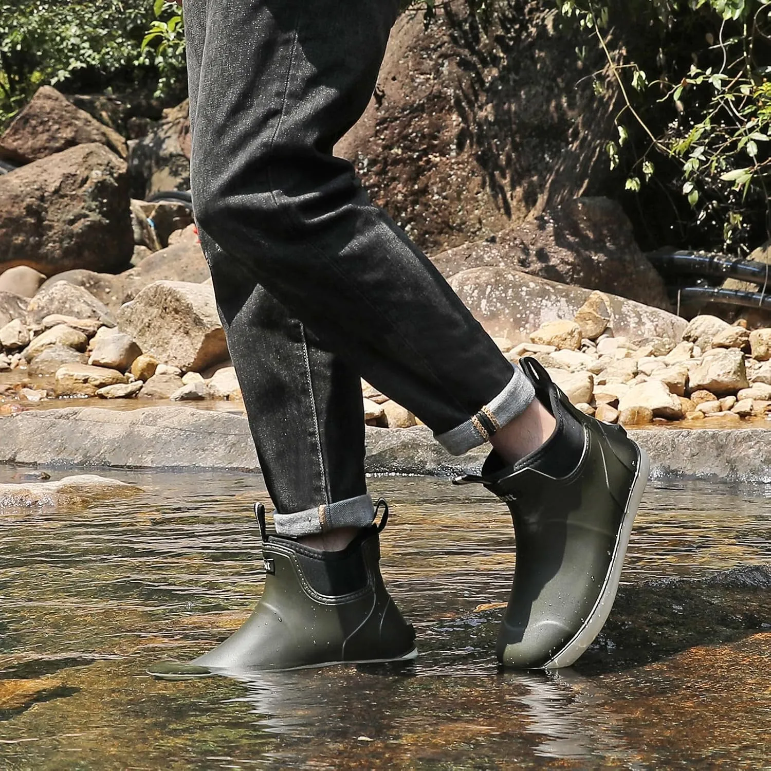 Men’s Deck Boots, Waterproof Men High Traction Fishing Boots, Lightweight Garden Rain Boots, Rubber Boots for Work Ankle, Durable Water Shoes for Boat