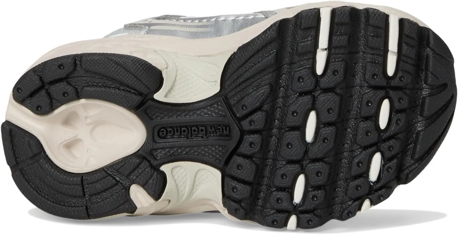 New Balance Baby-Boy's 530 Bungee (Infant/Toddler) Sneaker