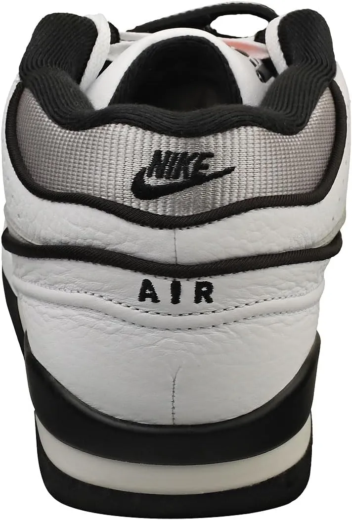 Nike Men's Sneaker