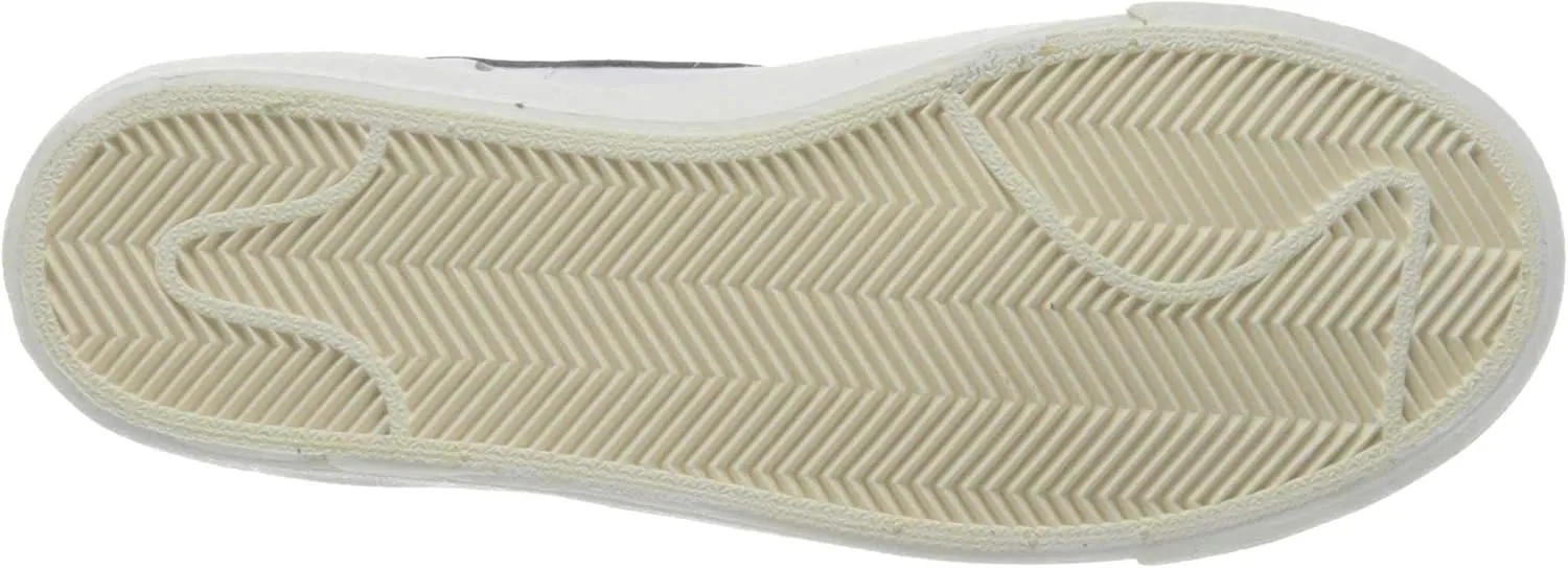 Nike Men's Sneaker