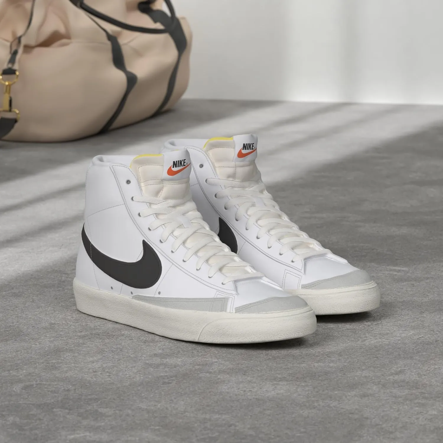 Nike Men's Sneaker