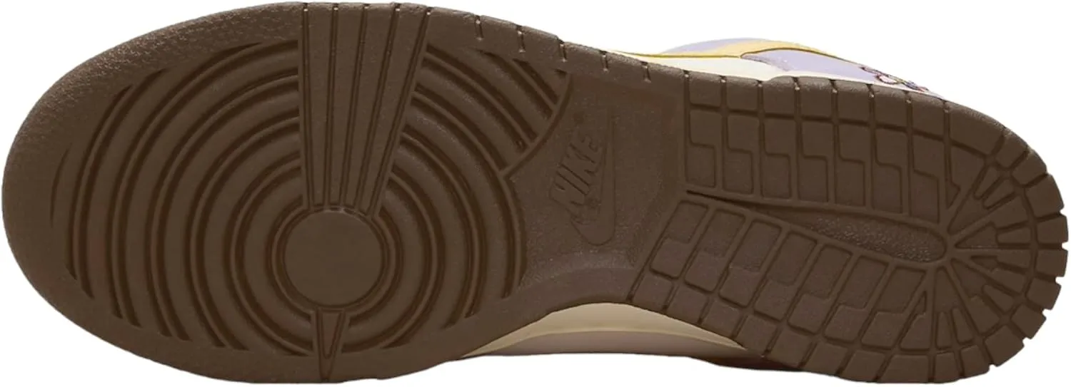 Nike Women's Modern
