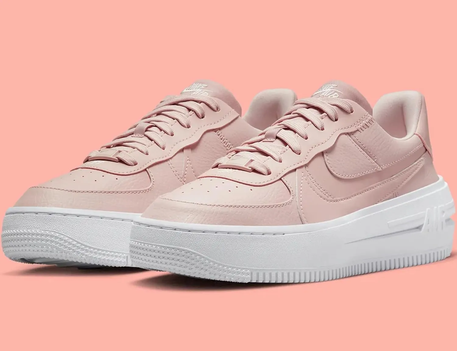 Nike Women's Shoes Sneaker