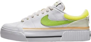 NIKE Women's Sneaker