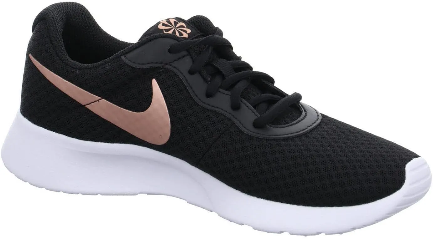 Nike Women's Tanjun Running Shoes