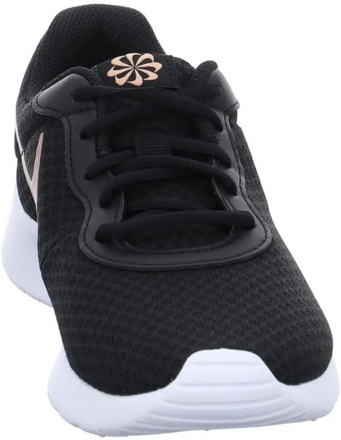 Nike Women's Tanjun Running Shoes