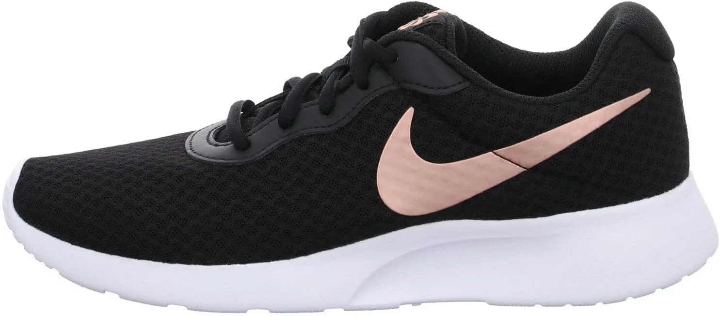 Nike Women's Tanjun Running Shoes